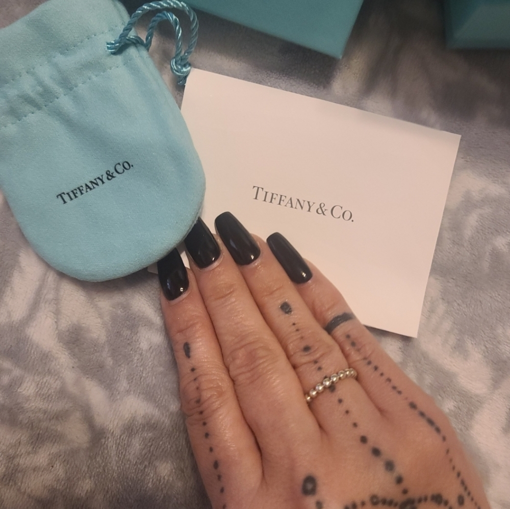 Tiffany & Co sterling silver ring size 7.5